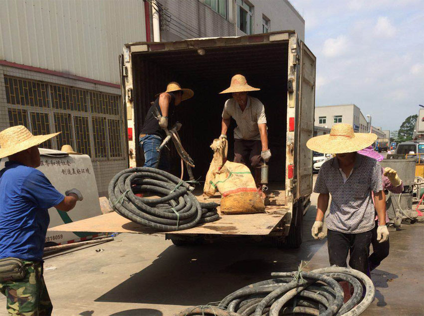 布拖一部件厂房地基出现下沉注浆加固